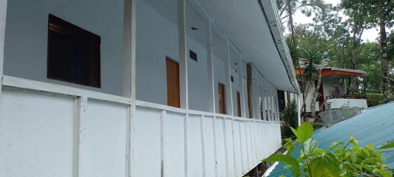 Pochote Lodge Guayabo  Exterior photo